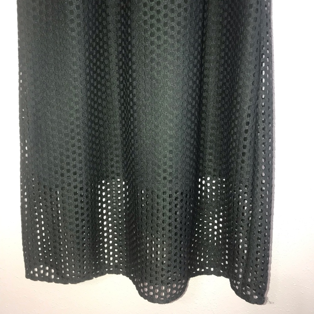 H&M dark green mesh eyelet dress - Picture 3 of 4